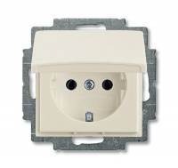 Розетка Schuko 16А 250В, IP44, в сборе, серия Basic 55, цвет белый ABB Розетка Schuko 16А 250В, IP44, в сборе, серия Basic 55, цвет белый ABB