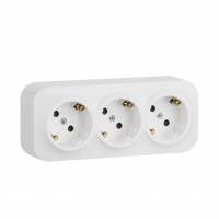 Розетка 3X2К+З со шторками белая Legrand Розетка 3X2К+З со шторками белая Legrand