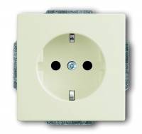 Розетка Schuko 16А 250В, серия solo/future, цвет белыц ABB Розетка Schuko 16А 250В, серия solo/future, цвет белыц ABB