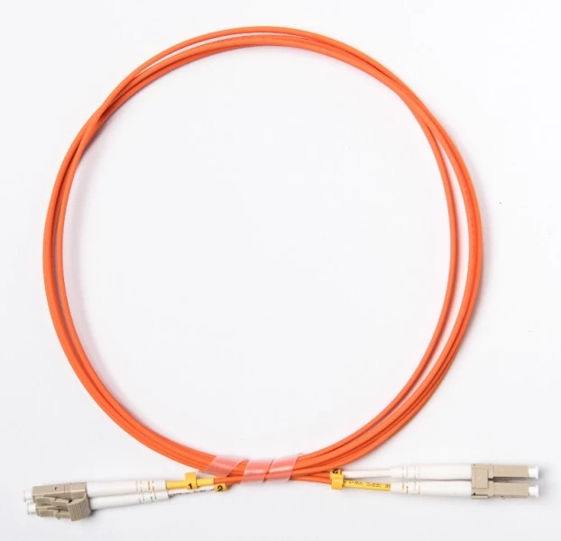 Патч-корд оптический LANMASTER, LSZH, дуплексный, LC/PC-LC/PC, MM 50/125, 3.0 м